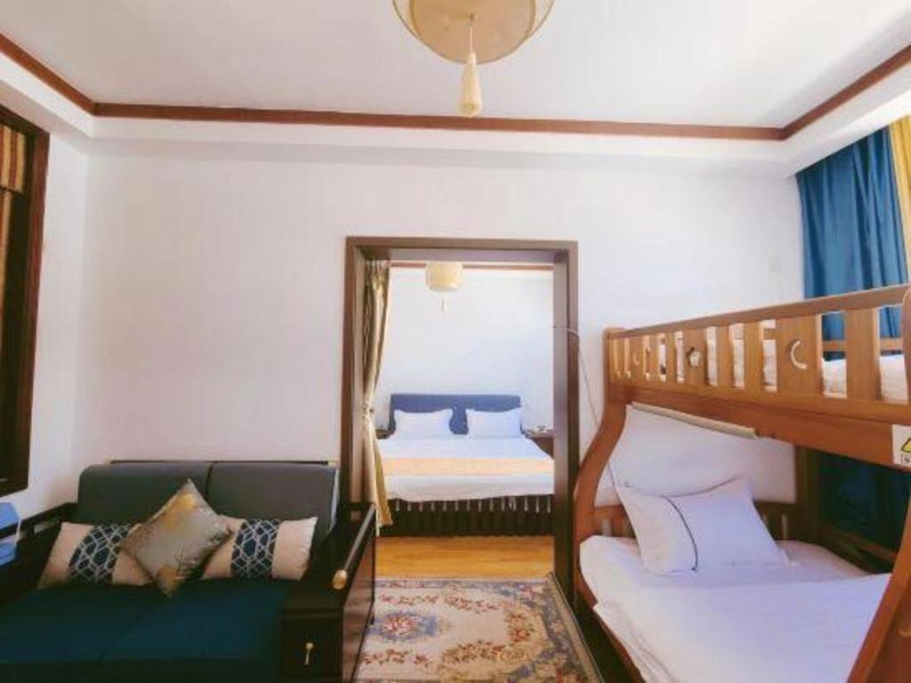 Dali Four Seasons Hostel Bagian luar foto